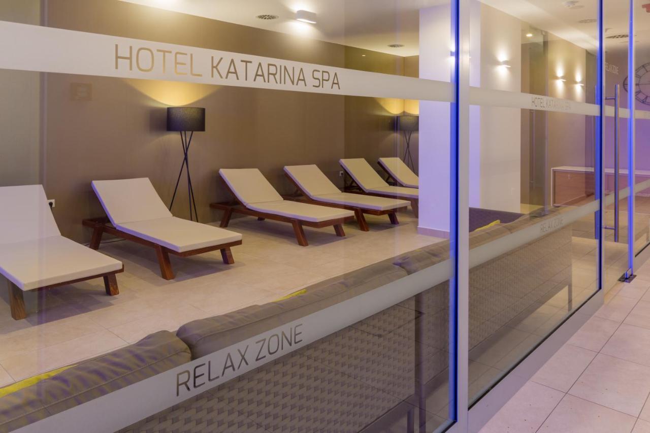 Hotel Katarina Selce Εξωτερικό φωτογραφία