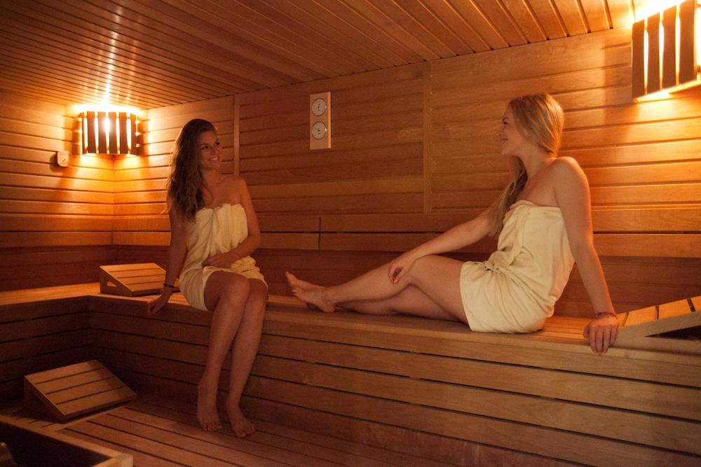 Hotel Katarina Selce Εξωτερικό φωτογραφία