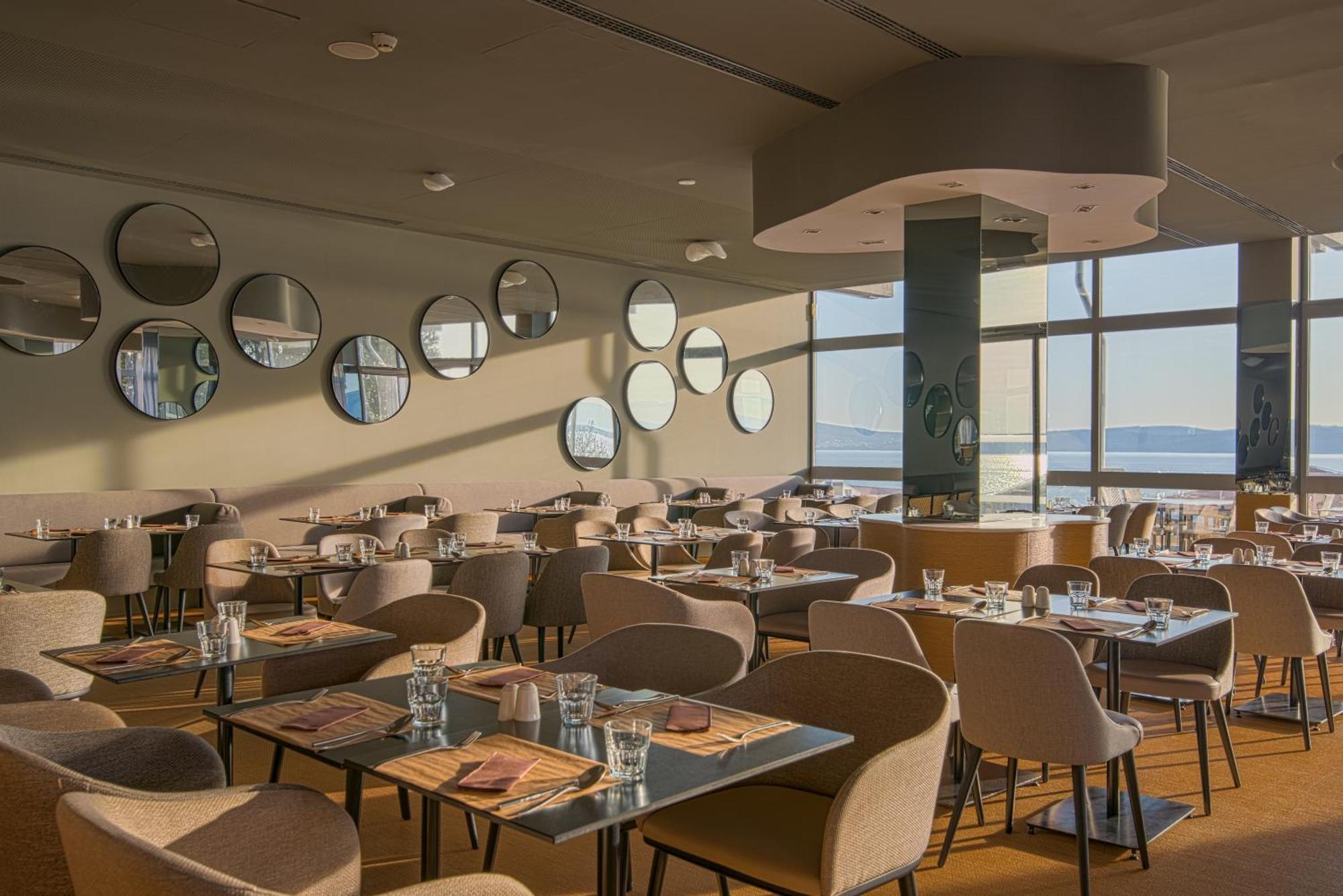 Hotel Katarina Selce Εξωτερικό φωτογραφία
