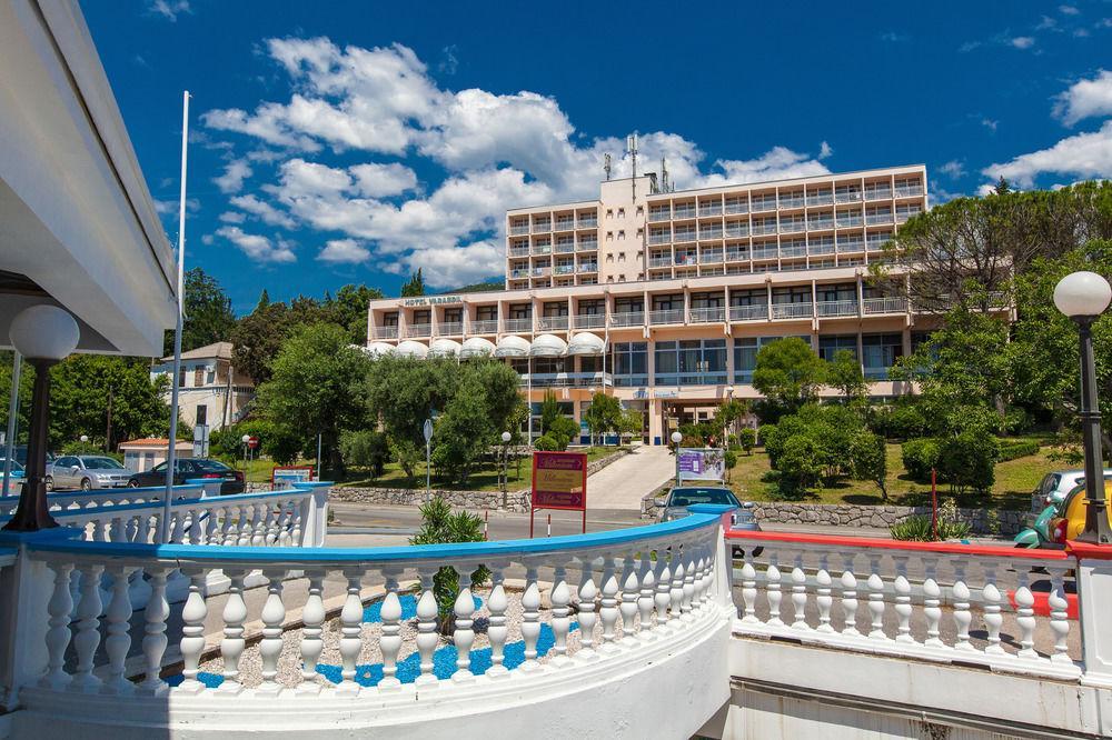 Hotel Katarina Selce Εξωτερικό φωτογραφία